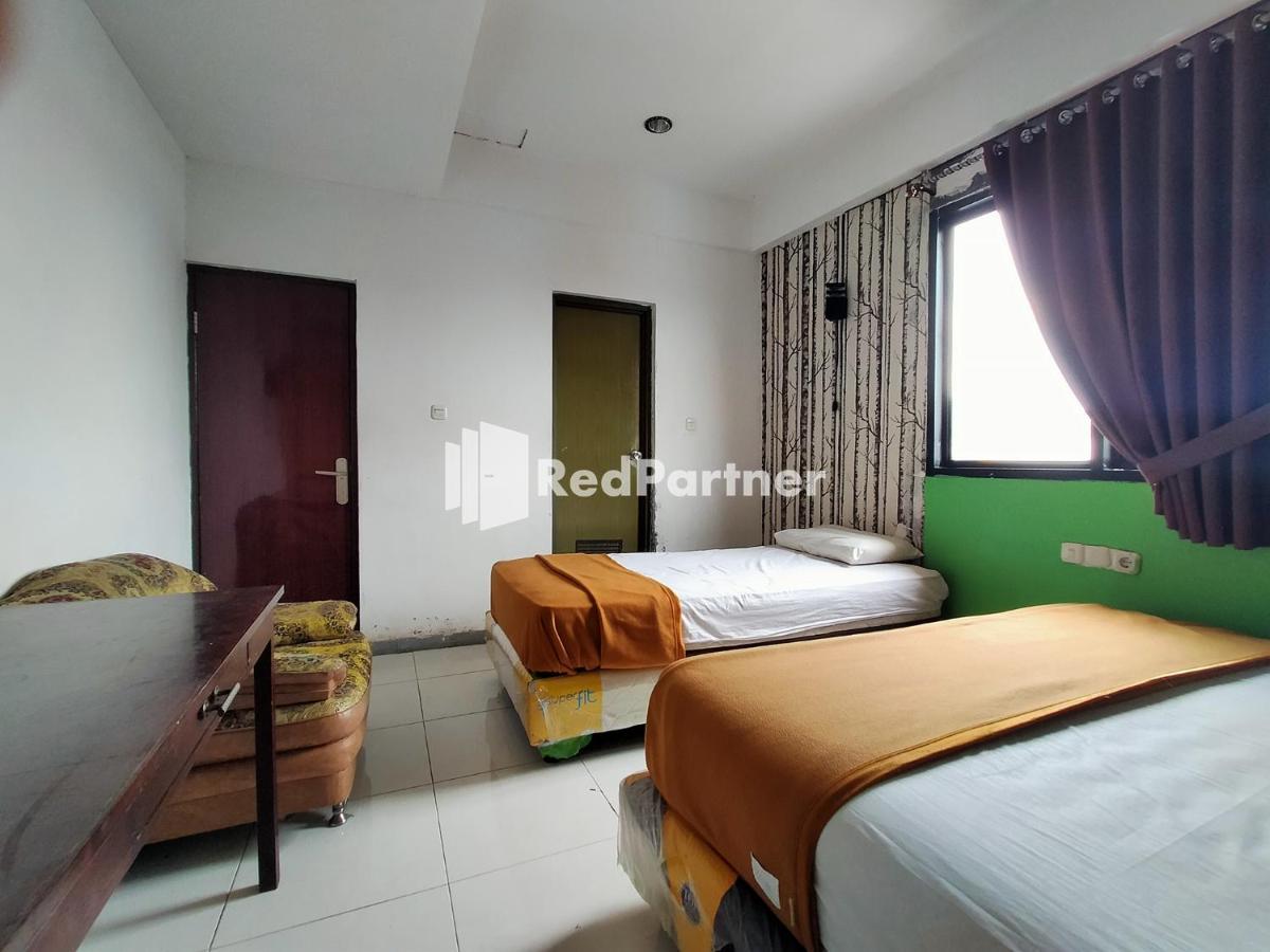 Hotel Ayu Lestari Ternate Redpartner Exterior foto