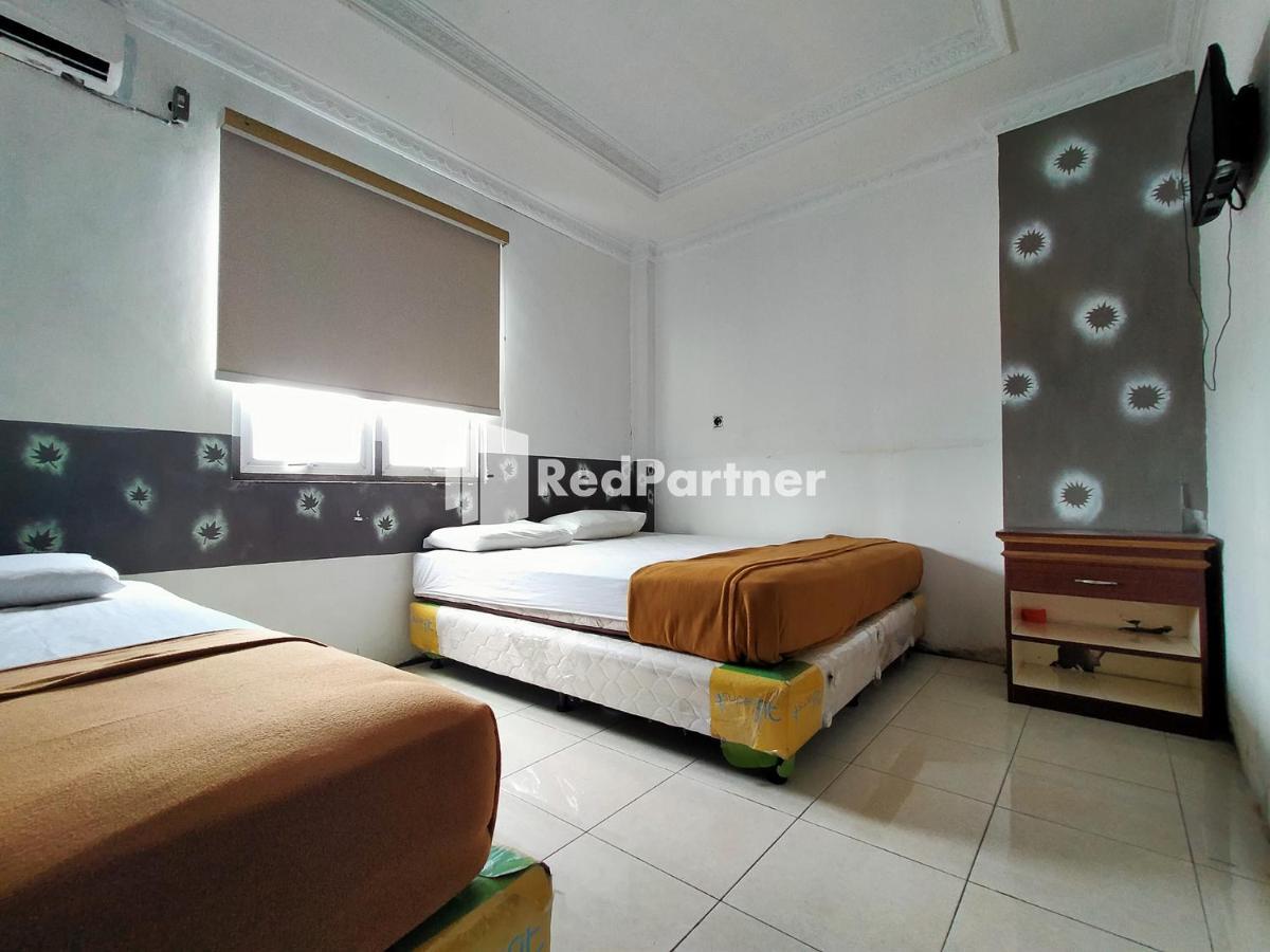 Hotel Ayu Lestari Ternate Redpartner Exterior foto