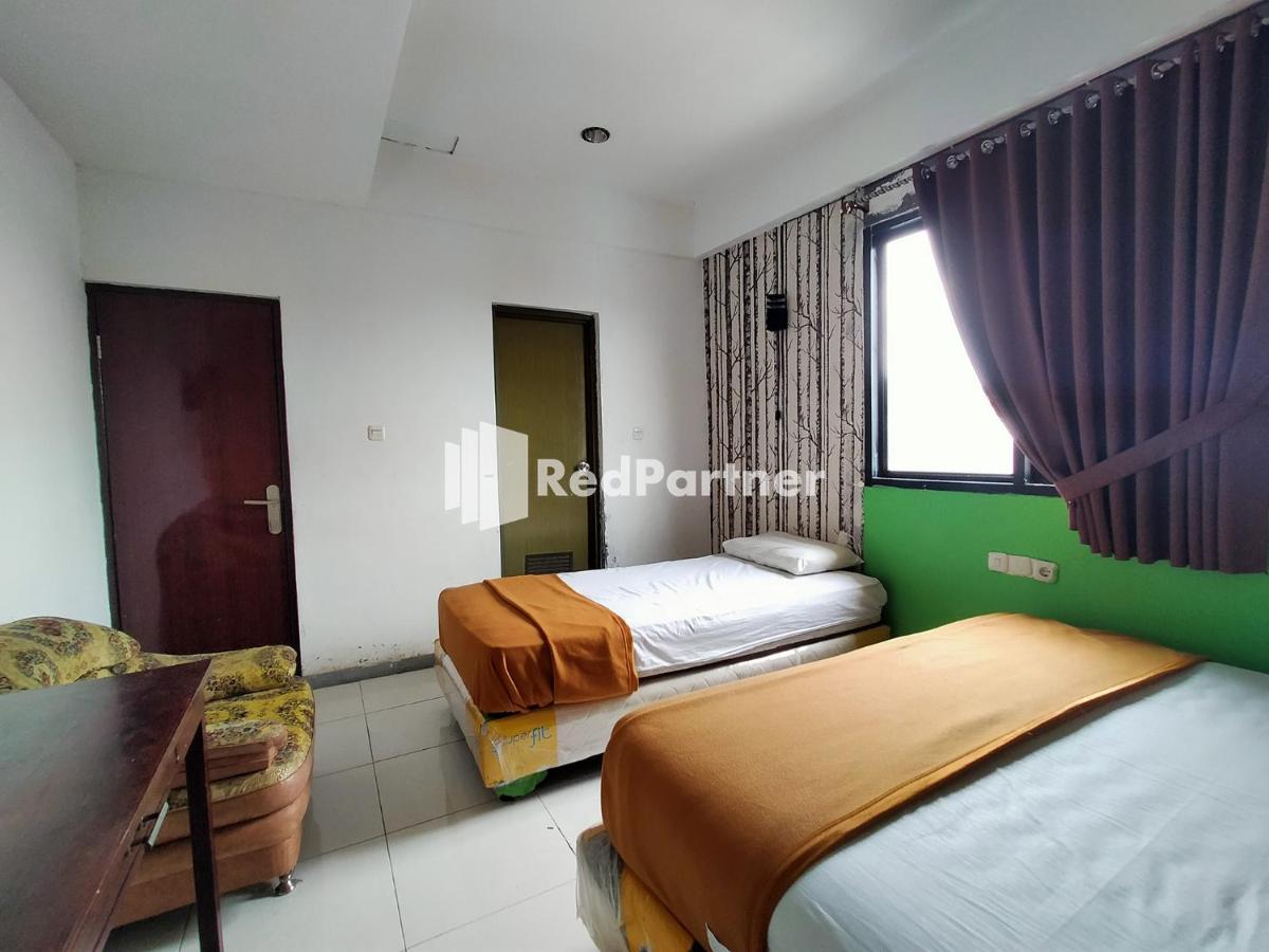 Hotel Ayu Lestari Ternate Redpartner Exterior foto